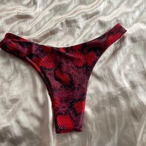 zaful bathing suit bottom!